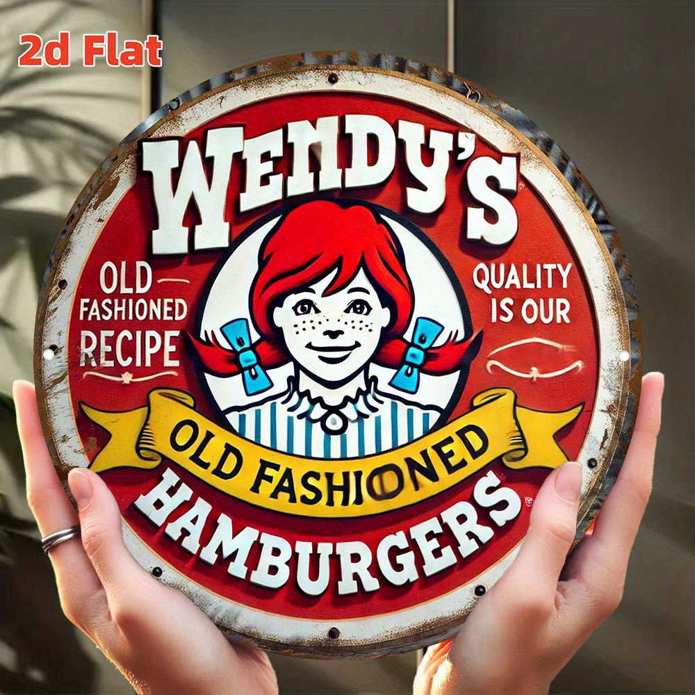 Vintage Fashion Hamburg - ヴィンテージのウェンディーズの昔ながらのハンバーガーの丸型ブリキ看板、レトロなファストフードブランドの金属製ウォールアート、ラスティックなダイナーレストランをテーマにしたデコレーション