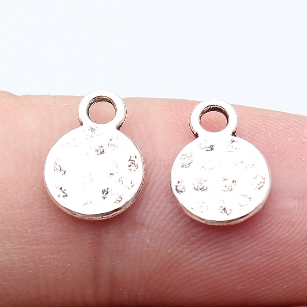 WYSIWYG 40個 11x8mm 3色 アンティークブロ - Vintage Fashion Stores のレビューと価格